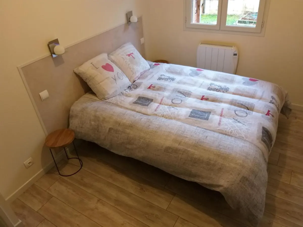 Location A.M.I Daire Bellegarde-sur-Valserine Fransa
